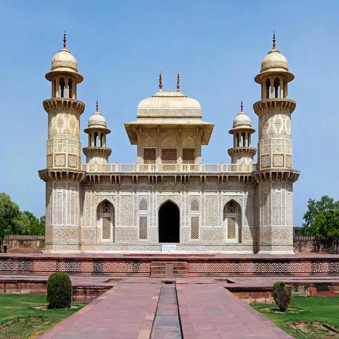 Itmad-ud-Daulah Tomb