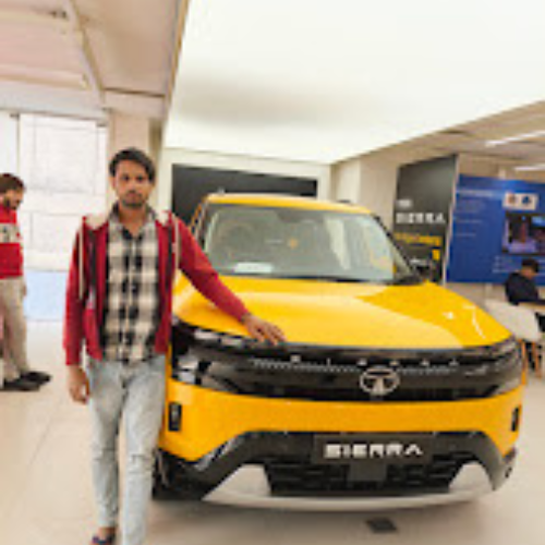 Aarif Taxi Car