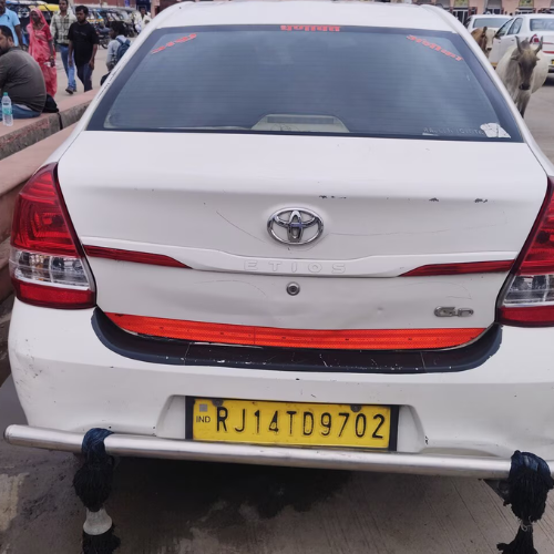 Dhanawat Taxi Travels