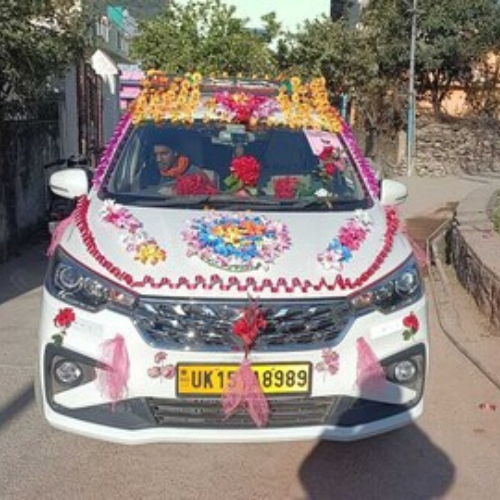 Ghildiyal Bandhu Travel
