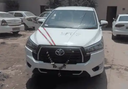 Divya Car Rental Innova